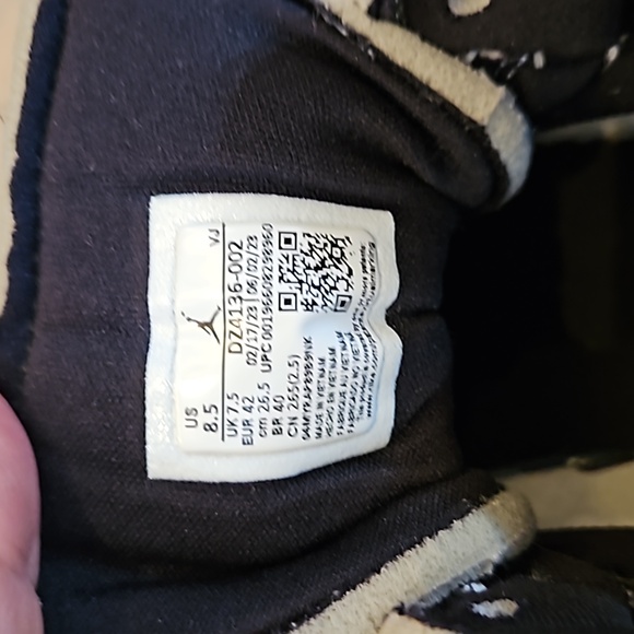 2023 Air Jordan 1 Mid SE Craft "Cement Grey/White/Tech Grey/Black" Men's Shoe - Picture 4 of 6